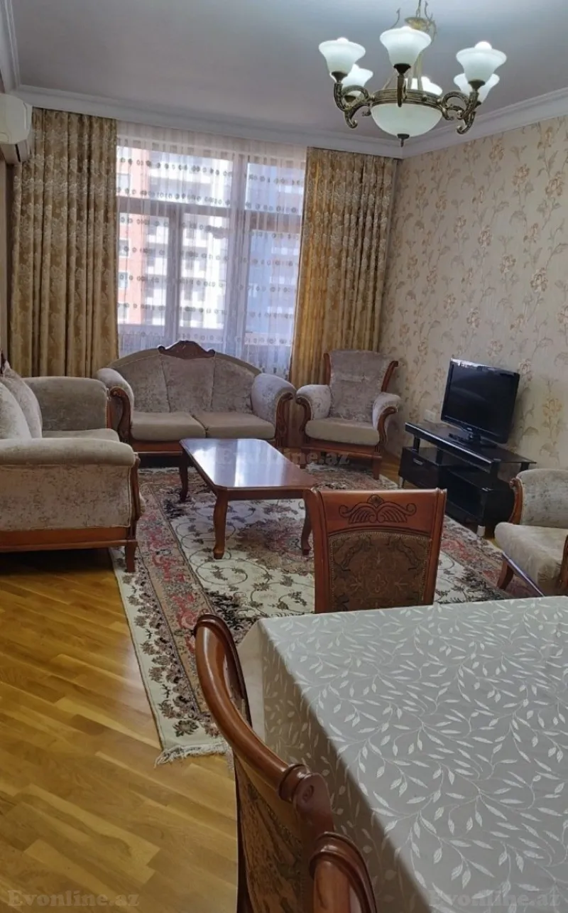 Satılır 3 otaqlı Mənzil Yeni tikili 124 m² 3-cü mikrorayon - şəkil 2