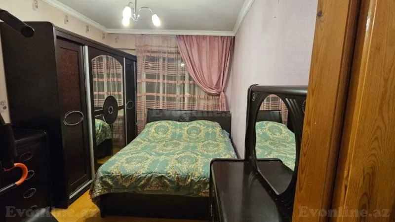 Satılır 2 otaqlı Mənzil Köhnə tikili 75 m² Sabunçu r. - şəkil 5