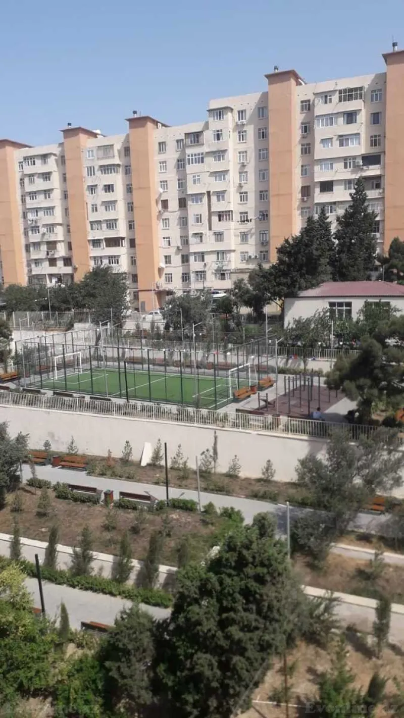 Satılır 4 otaqlı Mənzil Köhnə tikili 100 m² Xətai r.