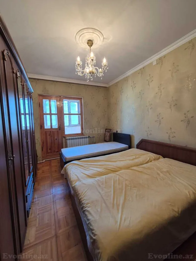 Satılır 2 otaqlı Mənzil Köhnə tikili 60 m² Yeni Yasamal - şəkil 3