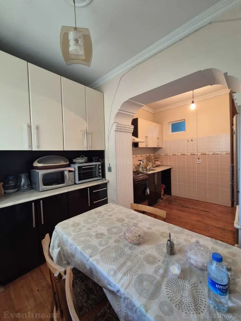 Satılır 2 otaqlı Mənzil Köhnə tikili 60 m² Yeni Yasamal - şəkil 10