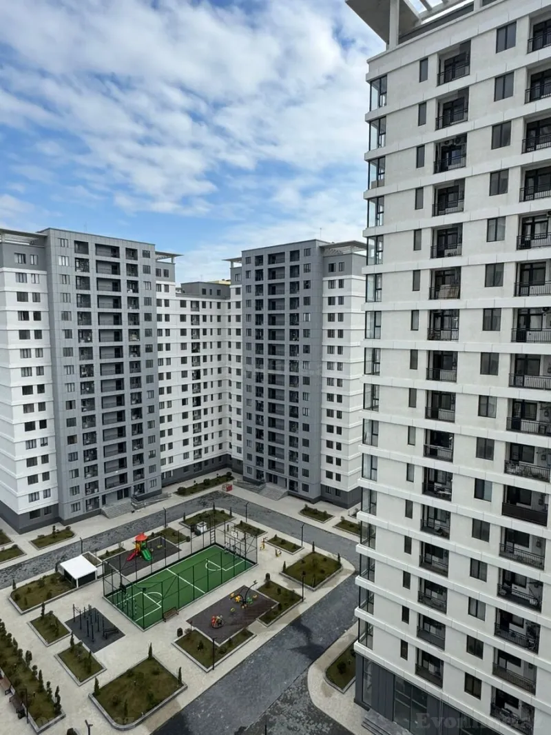 Kirayə verilir 3 otaqlı Mənzil Yeni tikili 95 m² İnşaatçılar m. - şəkil 8