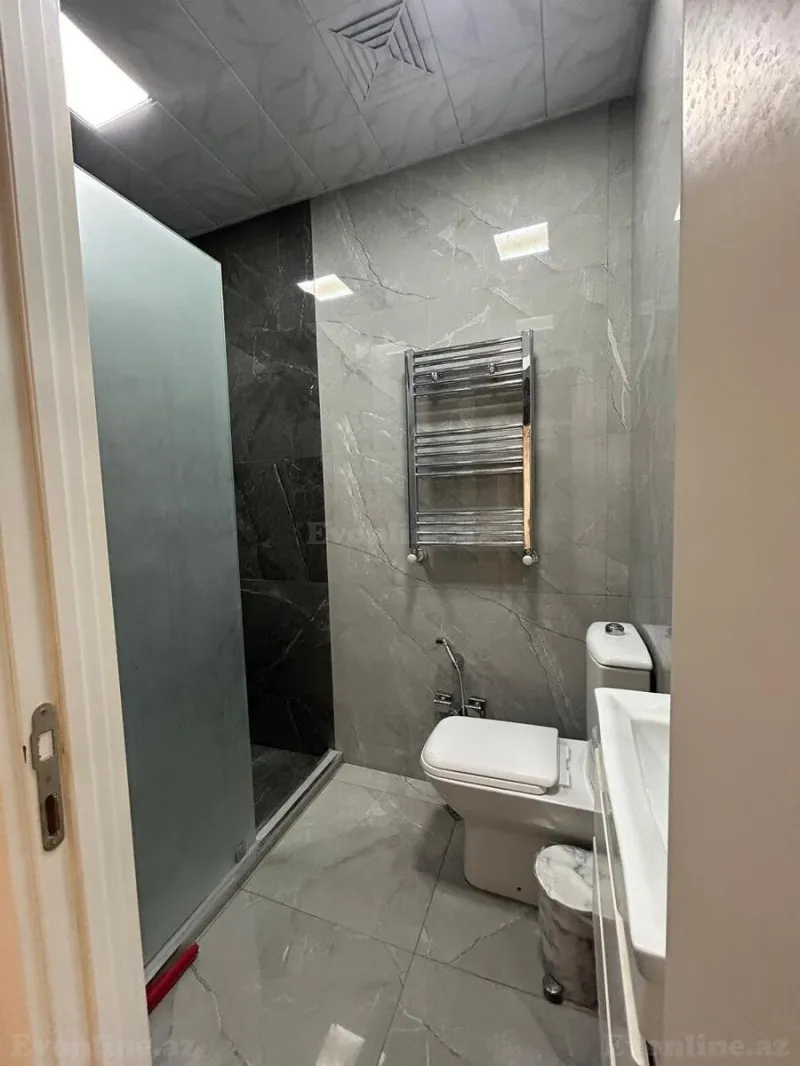 Satılır 3 otaqlı Mənzil Yeni tikili 100 m² İnşaatçılar m. - şəkil 5