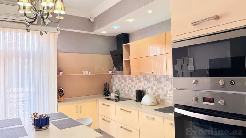 Kirayə verilir 5 otaqlı Mənzil Yeni tikili 210 m² Xətai r. - şəkil 4