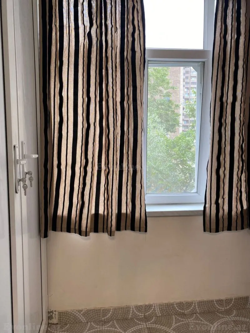 Kirayə verilir 2 otaqlı Mənzil Köhnə tikili 65 m² 28 May m. - şəkil 21