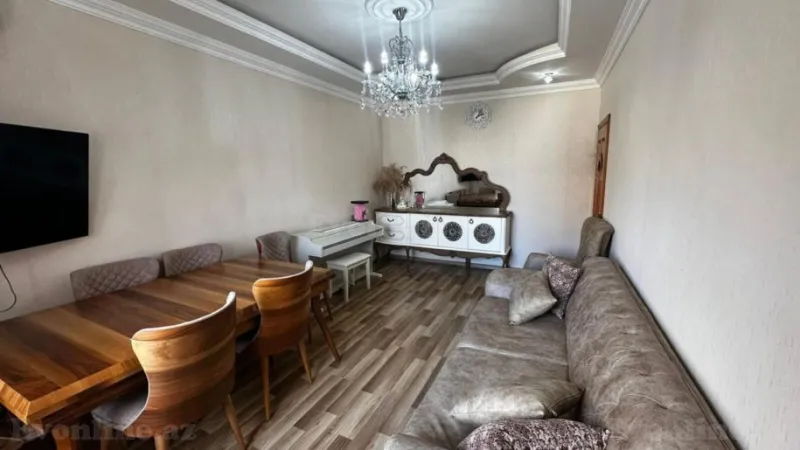 Satılır 2 otaqlı Mənzil Köhnə tikili 65 m² Suraxanı r. - şəkil 2