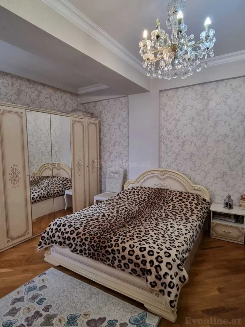 Satılır 4 otaqlı Mənzil Yeni tikili 115 m² Yasamal - şəkil 13