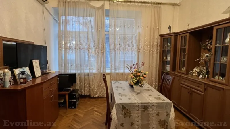 Kirayə verilir 2 otaqlı Mənzil Köhnə tikili 50 m² İçərişəhər m. - şəkil 7