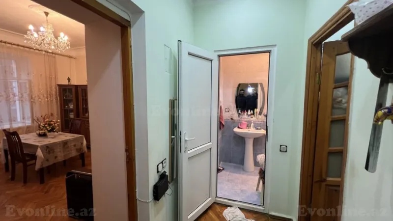 Kirayə verilir 2 otaqlı Mənzil Köhnə tikili 50 m² İçərişəhər m. - şəkil 11