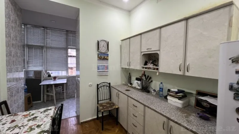 Kirayə verilir 2 otaqlı Mənzil Köhnə tikili 50 m² İçərişəhər m. - şəkil 12