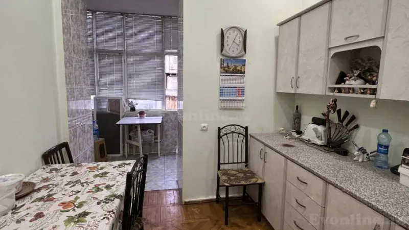 Kirayə verilir 2 otaqlı Mənzil Köhnə tikili 50 m² İçərişəhər m. - şəkil 13