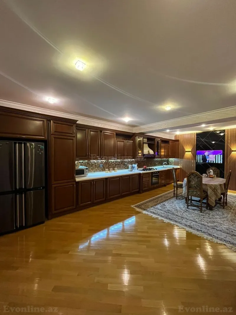 Satılır 4 otaqlı Mənzil Yeni tikili 240 m² Nizami m. - şəkil 16