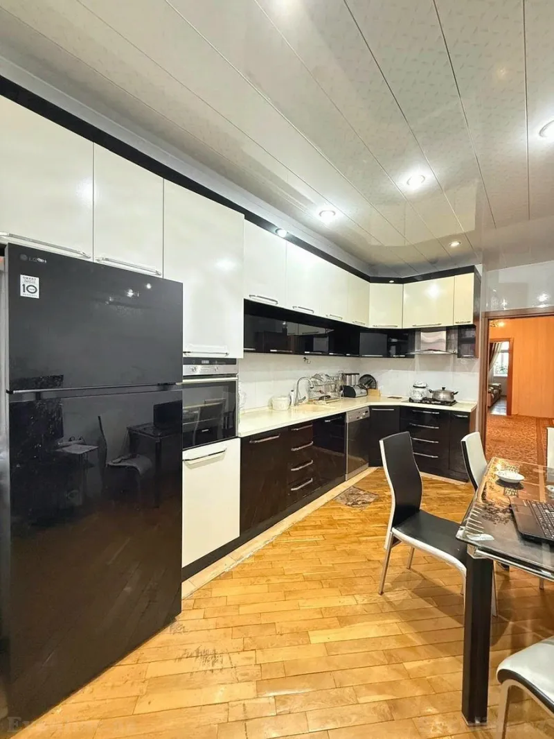 Satılır 3 otaqlı Mənzil Yeni tikili 155 m² 8-ci kilometr - şəkil 9