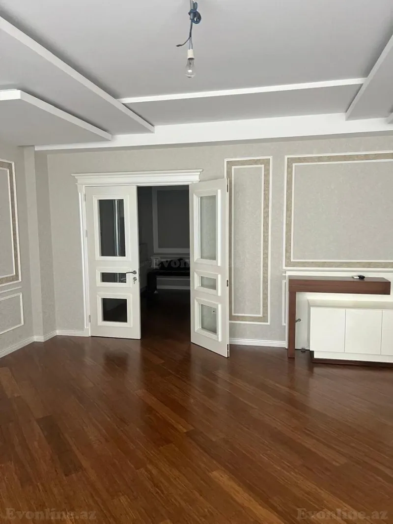 Satılır 3 otaqlı Mənzil Yeni tikili 145 m² Gənclik m. - şəkil 4