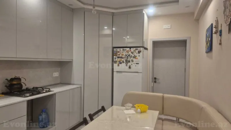 Satılır 3 otaqlı Mənzil Yeni tikili 126 m² Elmlər Akademiyası m. - şəkil 2