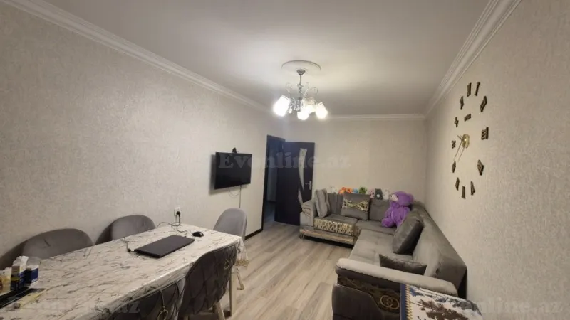 Satılır 2 otaqlı Mənzil Köhnə tikili 60 m² Suraxanı r.