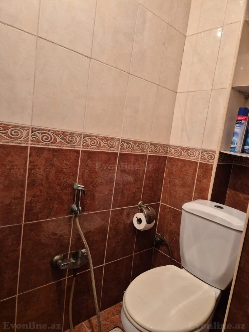 Satılır 2 otaqlı Mənzil Köhnə tikili 60 m² Suraxanı r. - şəkil 8