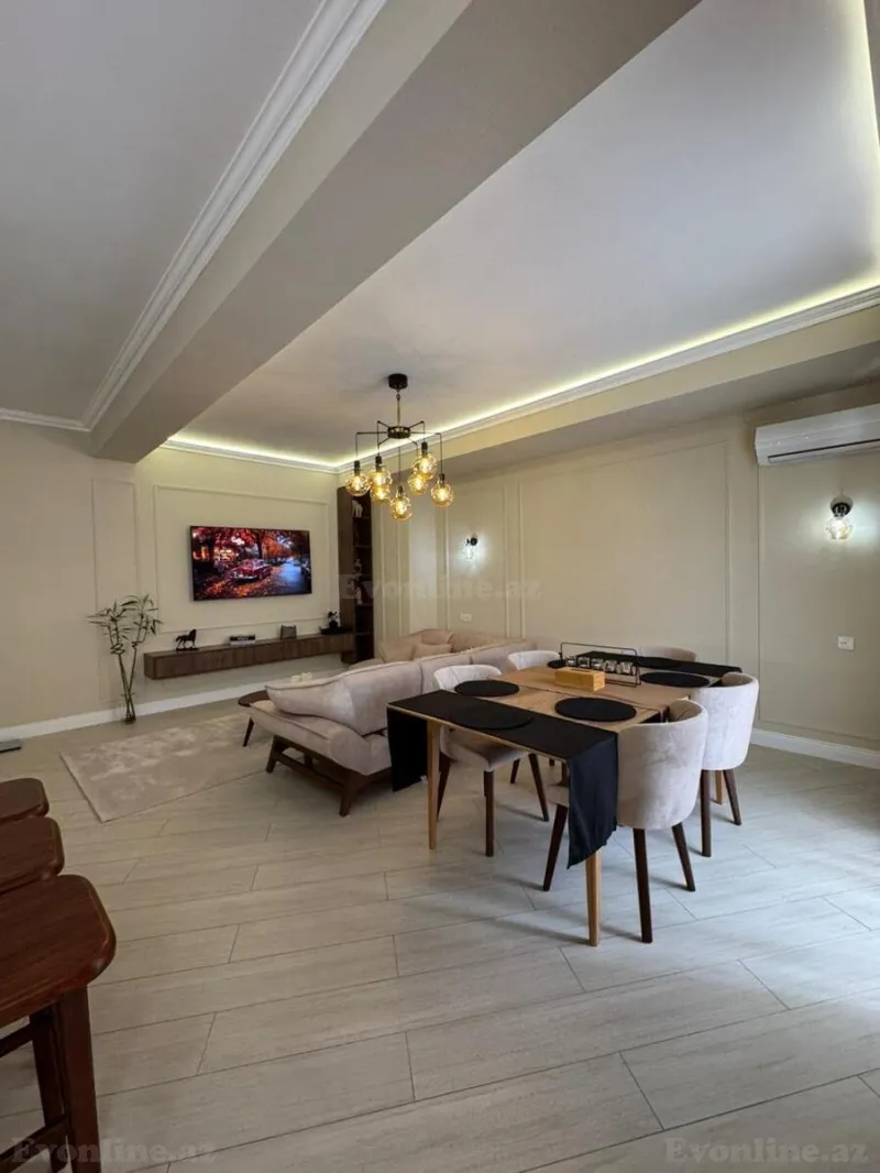 Satılır 4 otaqlı Mənzil Yeni tikili 175 m² Nəsimi r. - şəkil 12