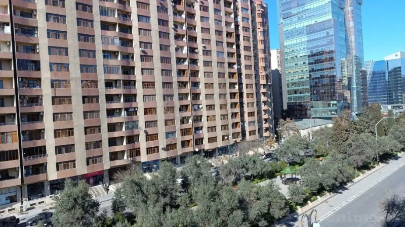 Kirayə verilir 2 otaqlı Mənzil Köhnə tikili 80 m² Xətai m. - şəkil 13