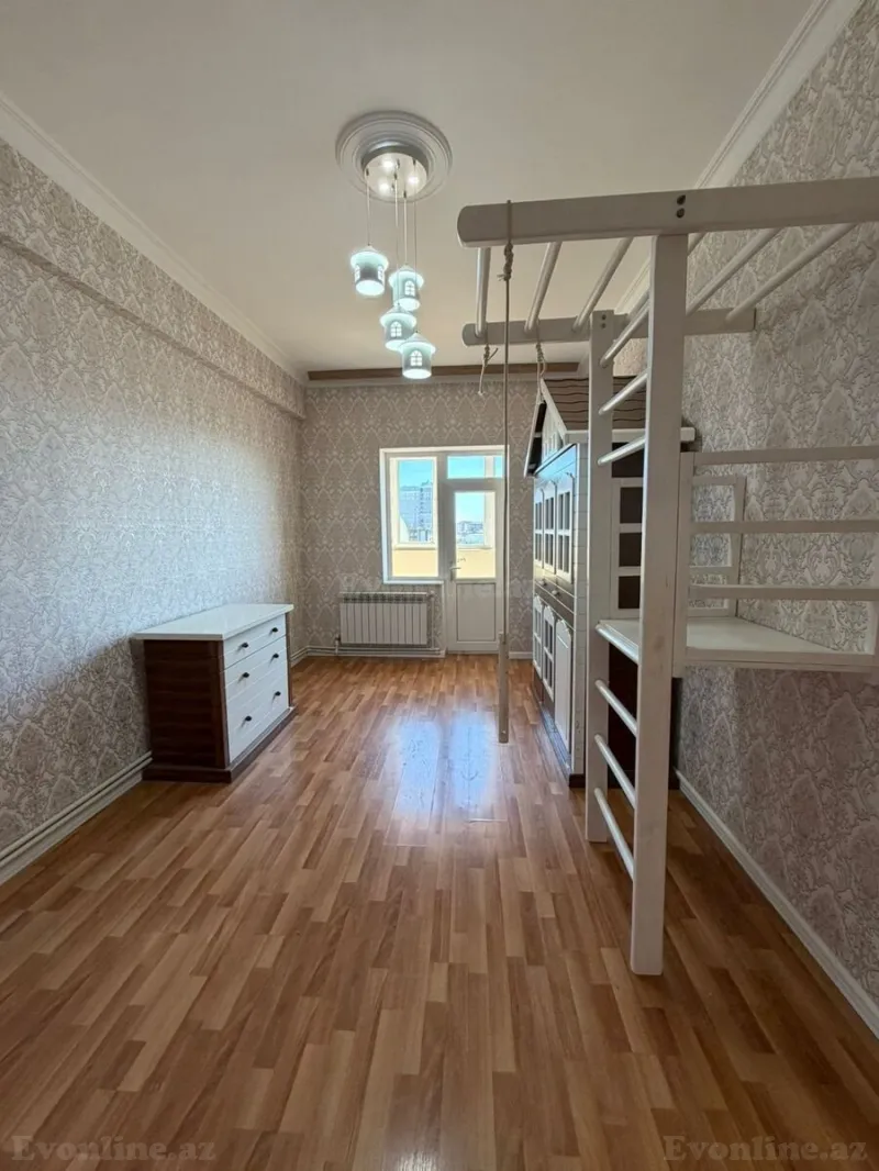 Kirayə verilir 3 otaqlı Mənzil Yeni tikili 130 m² 8-ci mikrorayon - şəkil 5