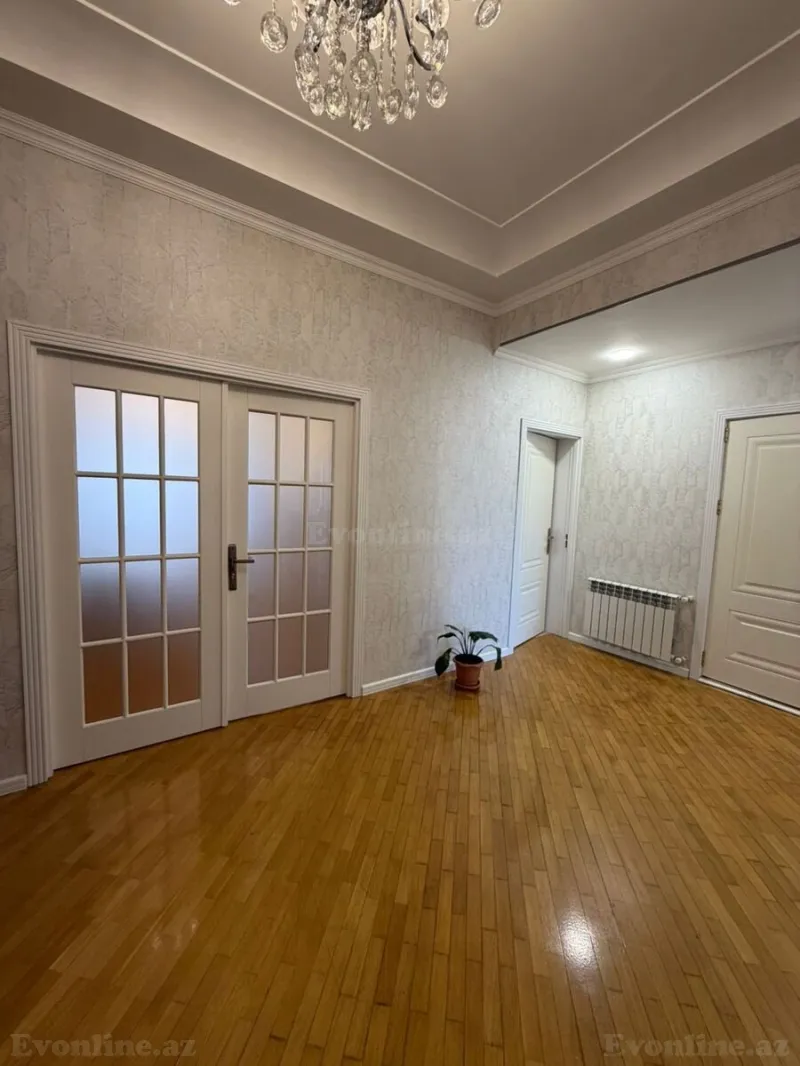 Kirayə verilir 3 otaqlı Mənzil Yeni tikili 130 m² 8-ci mikrorayon - şəkil 9