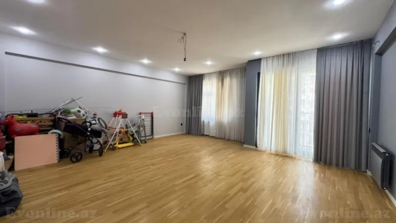 Satılır 4 otaqlı Mənzil Yeni tikili 153 m² Həzi Aslanov m. - şəkil 2