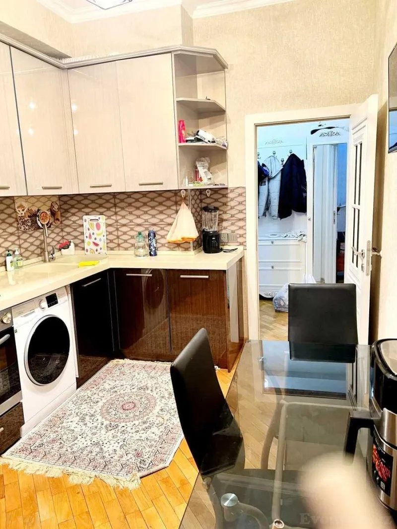 Kirayə verilir 2 otaqlı Mənzil Yeni tikili 75 m² 8-ci mikrorayon - şəkil 10