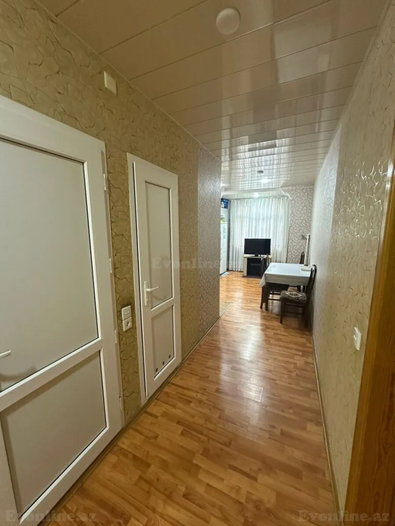 Satılır 4 otaqlı Mənzil Köhnə tikili 100 m² Qaraçuxur - şəkil 3