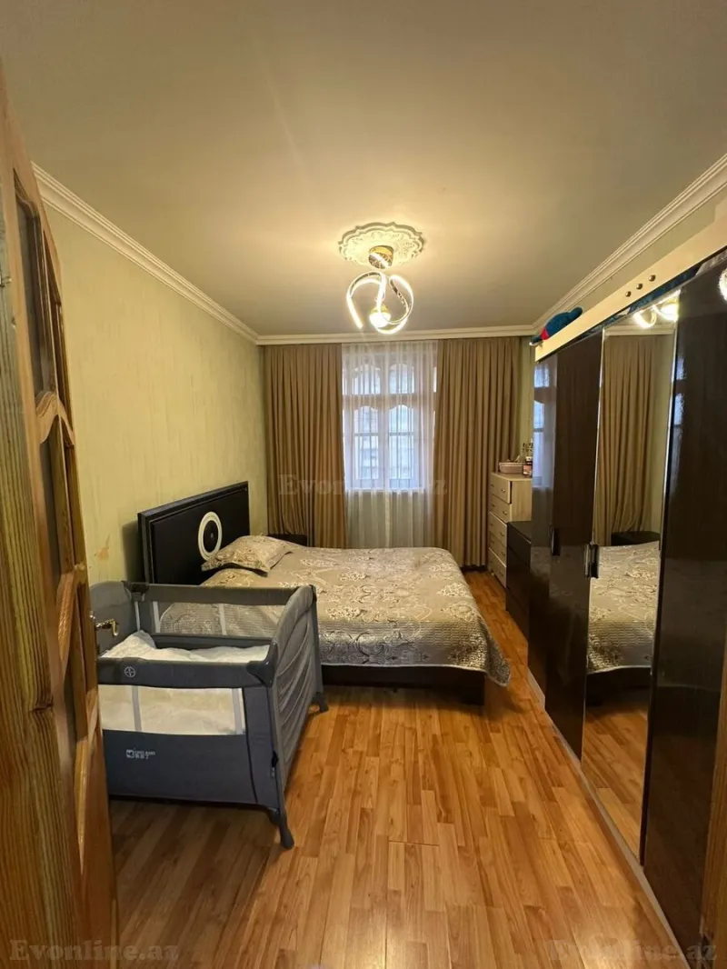 Satılır 4 otaqlı Mənzil Köhnə tikili 100 m² Qaraçuxur - şəkil 4