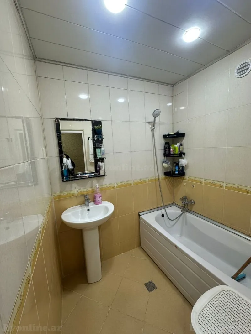 Satılır 4 otaqlı Mənzil Köhnə tikili 100 m² Qaraçuxur - şəkil 9