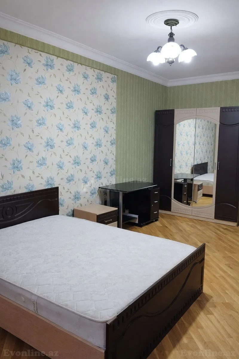 Satılır 3 otaqlı Mənzil Yeni tikili 125 m² 8 Noyabr m. - şəkil 4