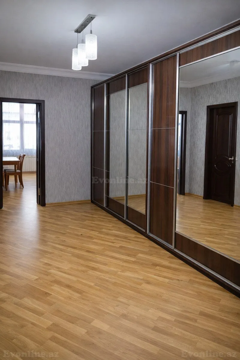 Satılır 3 otaqlı Mənzil Yeni tikili 125 m² 8 Noyabr m. - şəkil 6