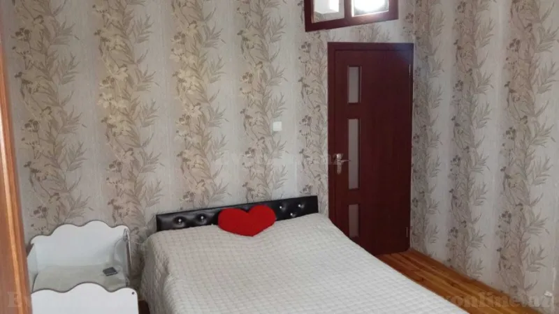 Kirayə verilir 2 otaqlı Mənzil Köhnə tikili 55 m² Əhmədli m. - şəkil 3