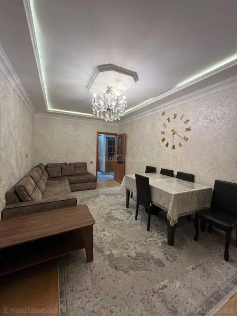 Satılır 5 otaqlı Mənzil Köhnə tikili 125 m² Xalqlar Dostluğu m. - şəkil 2