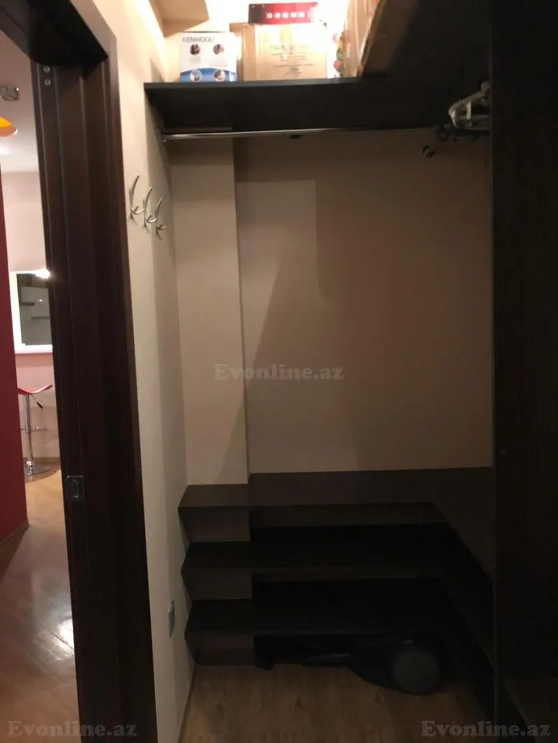 Kirayə verilir 4 otaqlı Mənzil Yeni tikili 186 m² 28 May m. - şəkil 22