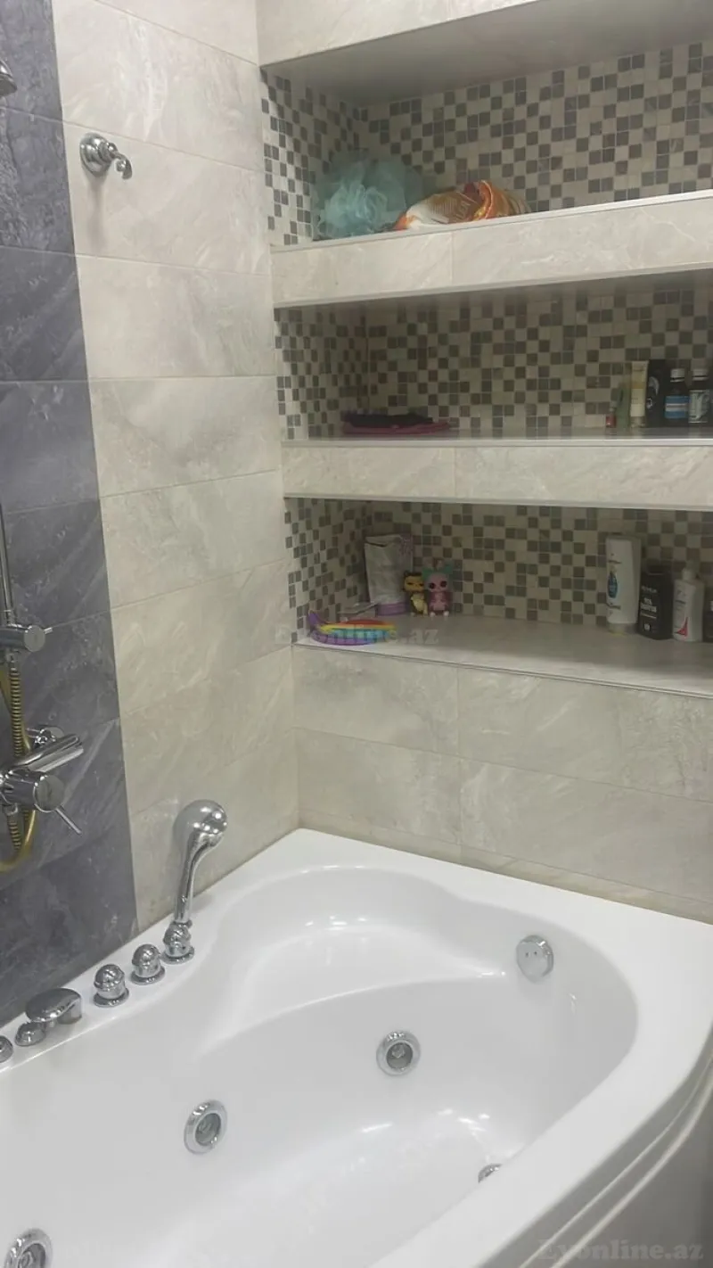 Satılır 4 otaqlı Mənzil Yeni tikili 170 m² 8 Noyabr m. - şəkil 11