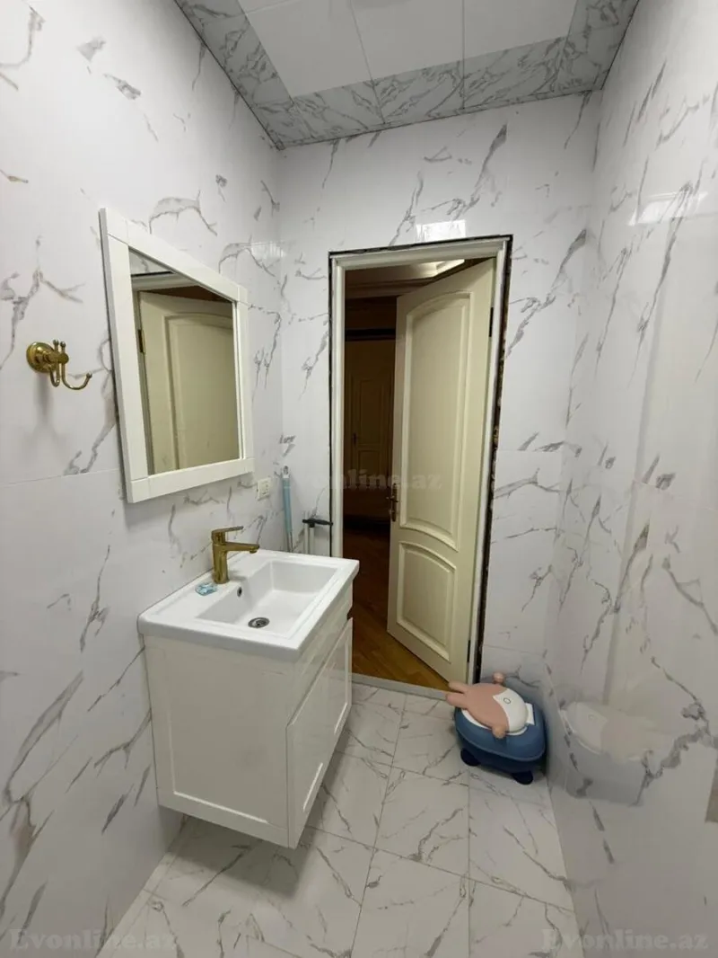 Satılır 3 otaqlı Mənzil Yeni tikili 154 m² Nəsimi r. - şəkil 17