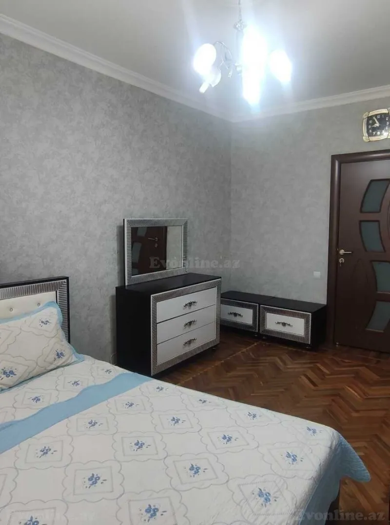 Satılır 3 otaqlı Mənzil Köhnə tikili 90 m² Əhmədli m. - şəkil 3