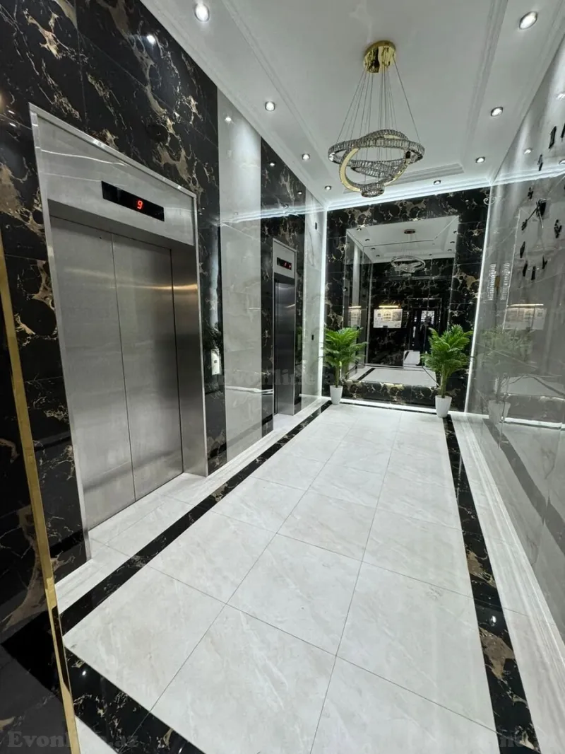 Satılır 4 otaqlı Mənzil Yeni tikili 185 m² Elmlər Akademiyası m. - şəkil 24