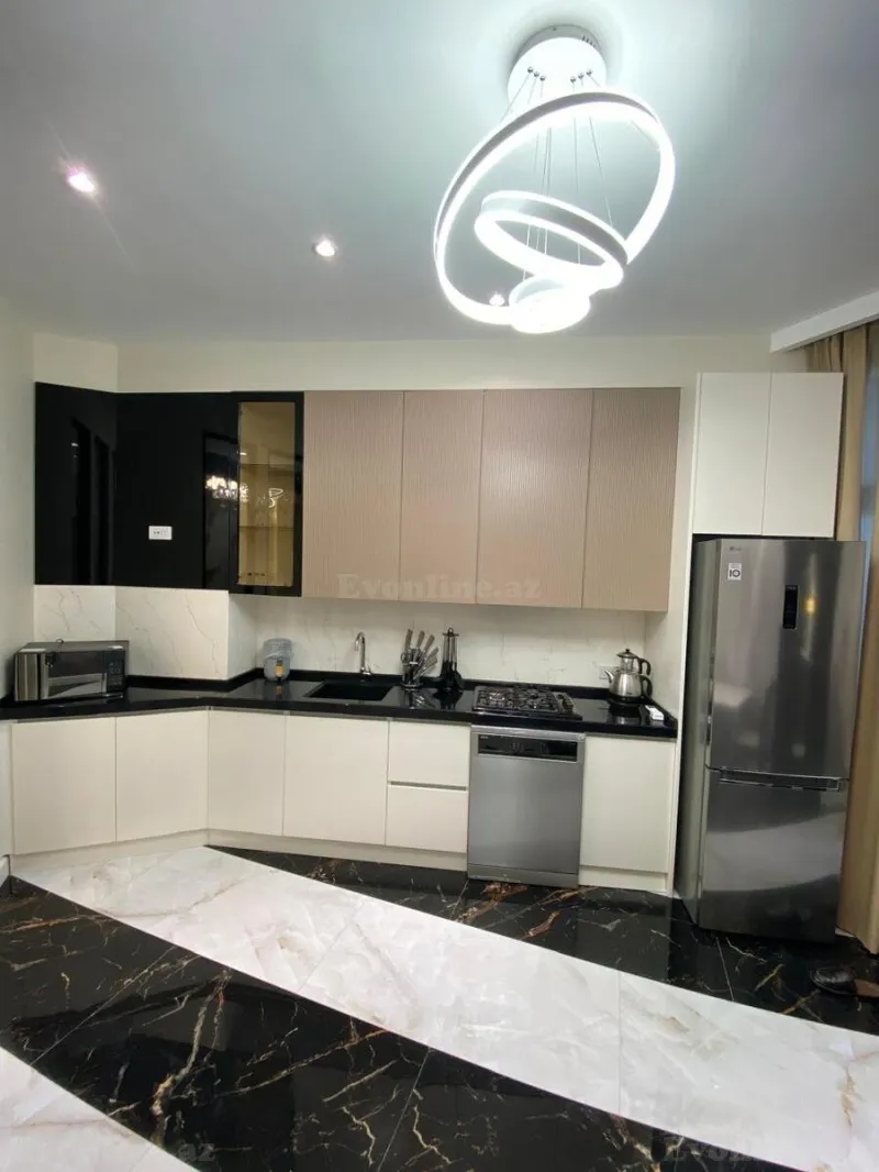 Kirayə verilir 3 otaqlı Mənzil Yeni tikili 115 m² Elmlər Akademiyası m. - şəkil 13