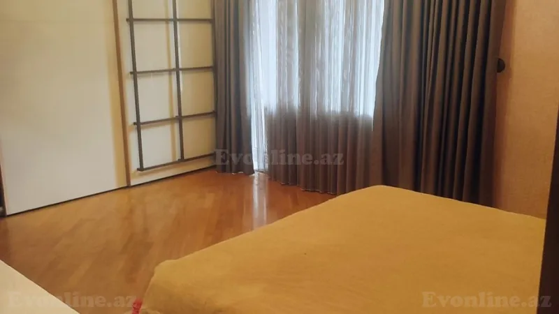 Kirayə verilir 3 otaqlı Mənzil Yeni tikili 176 m² Yasamal - şəkil 8