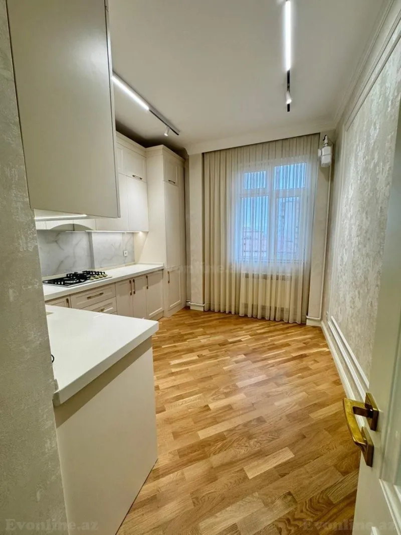 Satılır 2 otaqlı Mənzil Yeni tikili 75 m² 8-ci mikrorayon - şəkil 3
