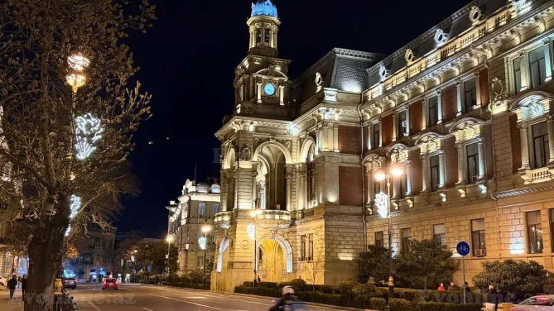 Kirayə verilir Ofis 365 m² İçərişəhər m. - şəkil 2