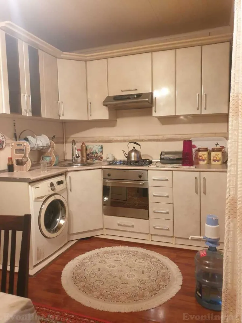 Satılır 2 otaqlı Mənzil Köhnə tikili 60 m² Sabunçu r.
