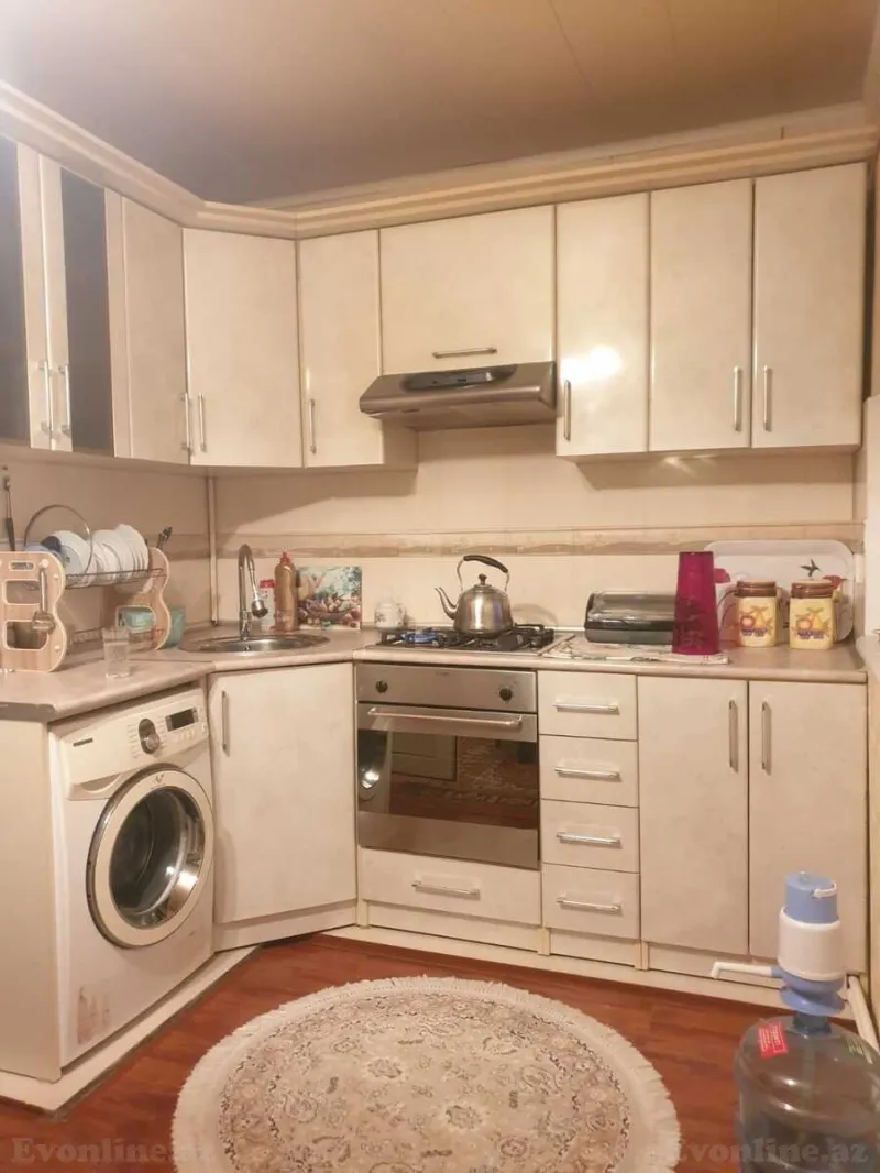 Satılır 2 otaqlı Mənzil Köhnə tikili 60 m² Sabunçu r. - şəkil 2