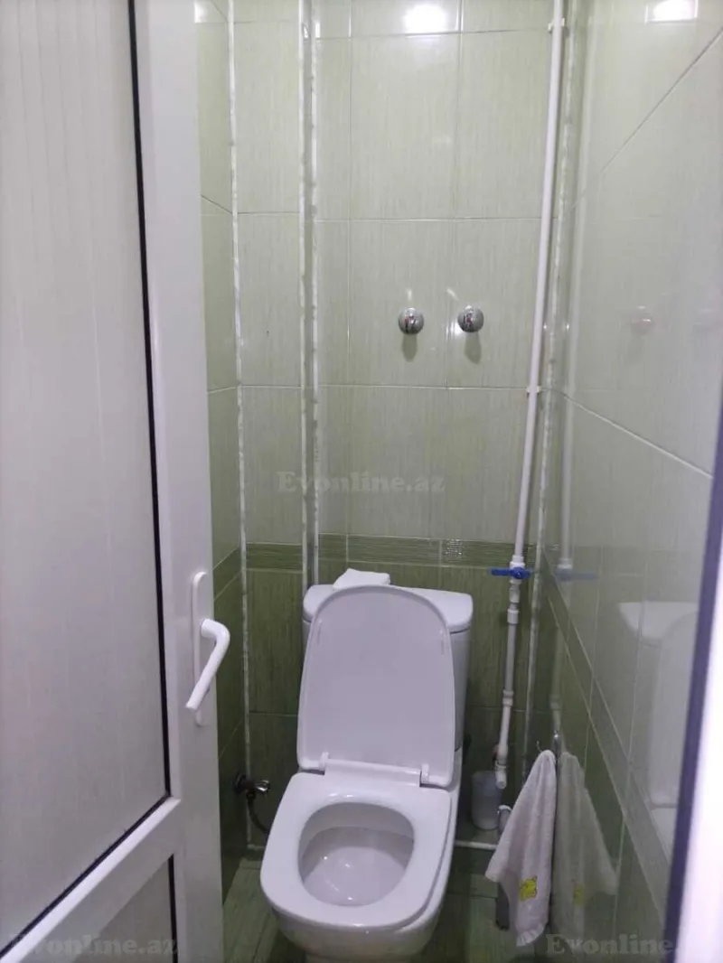 Satılır 2 otaqlı Mənzil Köhnə tikili 60 m² Sabunçu r. - şəkil 17