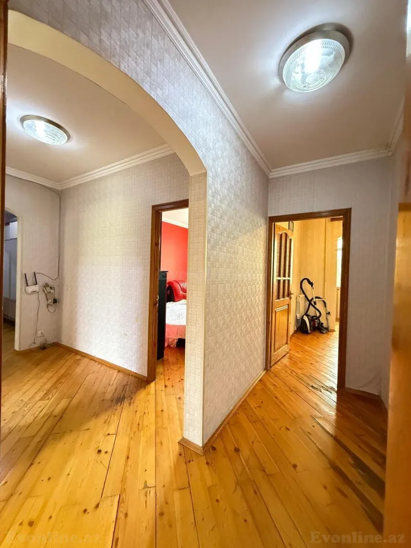 Satılır 5 otaqlı Mənzil Köhnə tikili 120 m² Əhmədli - şəkil 15