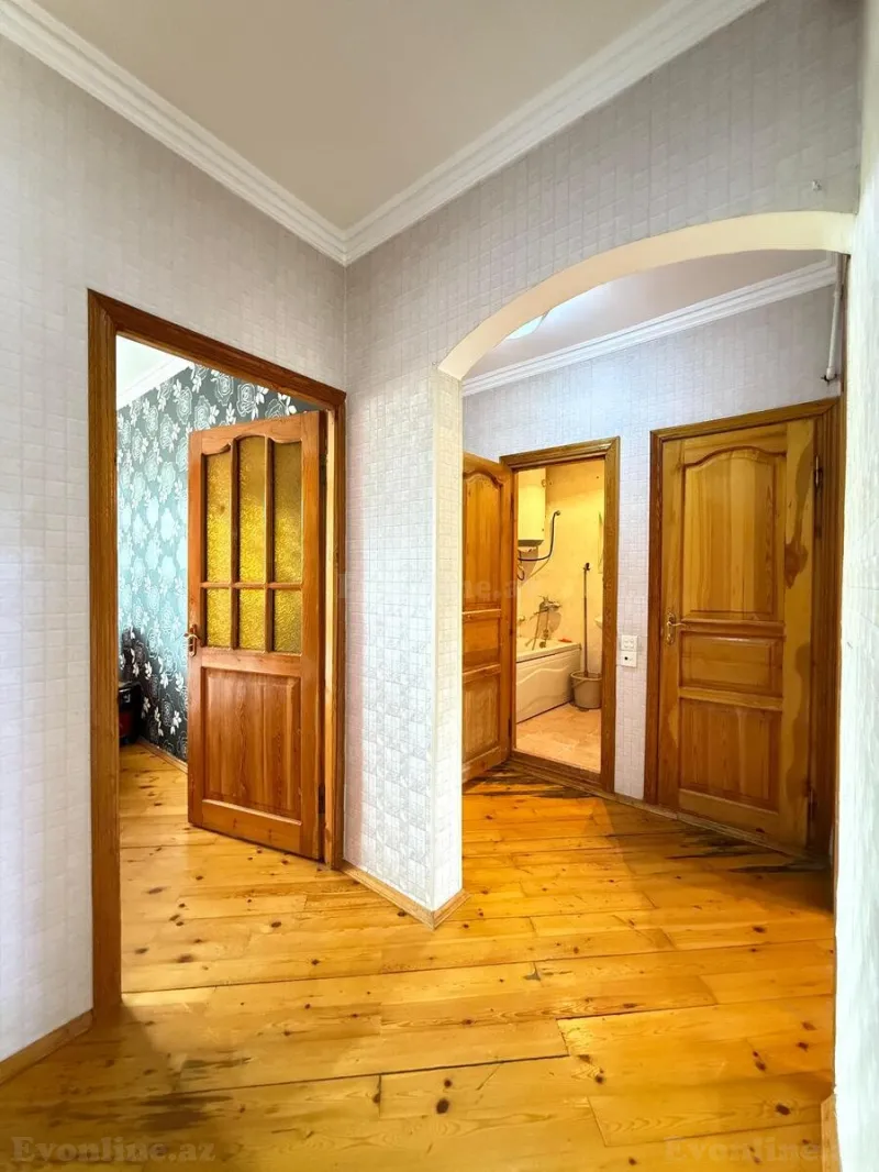 Satılır 5 otaqlı Mənzil Köhnə tikili 120 m² Əhmədli - şəkil 16