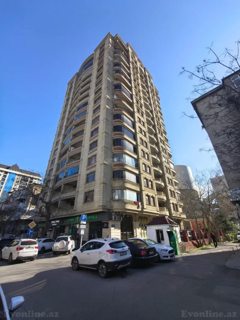Satılır 4 otaqlı Mənzil Yeni tikili 175 m² Nəriman Nərimanov m.