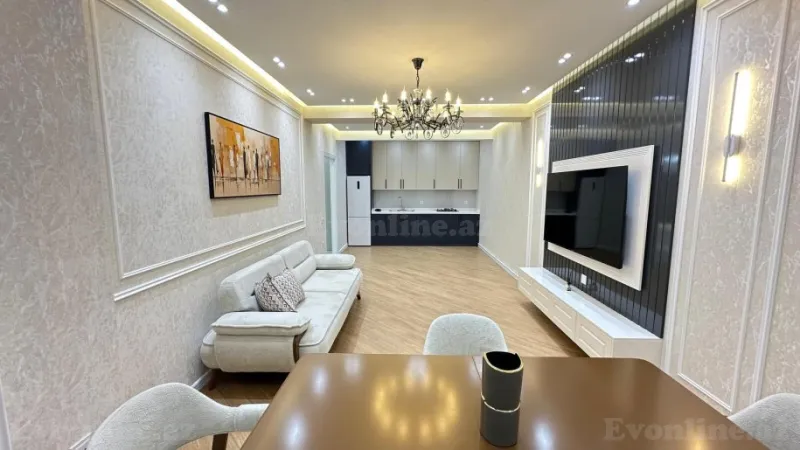 Satılır 2 otaqlı Mənzil Yeni tikili 70 m² Gənclik m. - şəkil 2